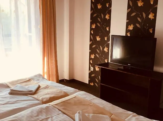 B&B Tavi Panzio Es Etterem